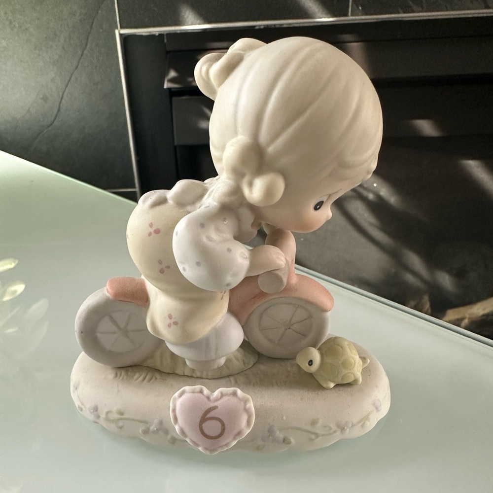 Precious Moments Collectable Figurine number 6
